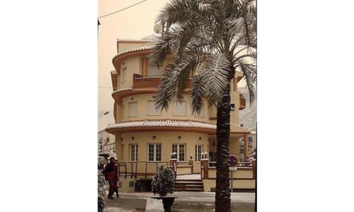 Hotel La Fonda De Don Gonzalo เซเนส เด ลาเบกา ภายนอก รูปภาพ