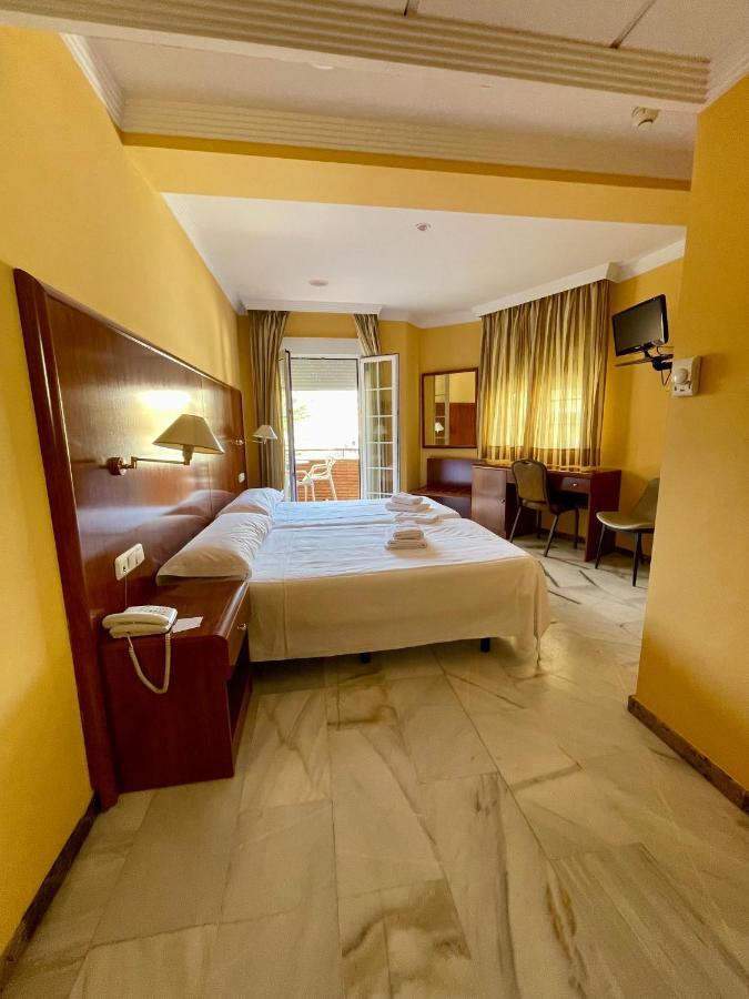 Hotel La Fonda De Don Gonzalo เซเนส เด ลาเบกา ภายนอก รูปภาพ