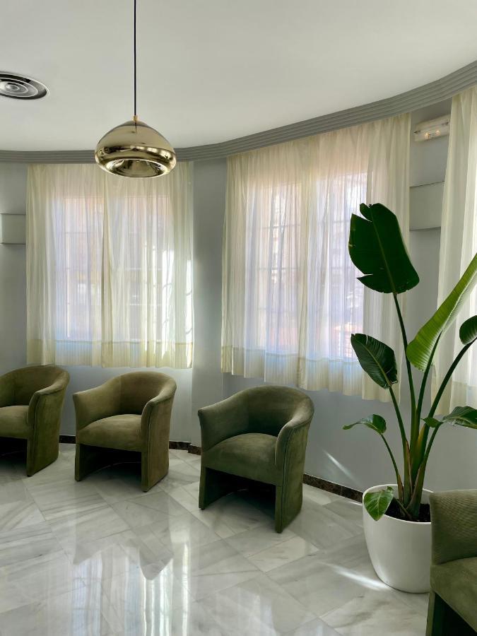 Hotel La Fonda De Don Gonzalo เซเนส เด ลาเบกา ภายนอก รูปภาพ
