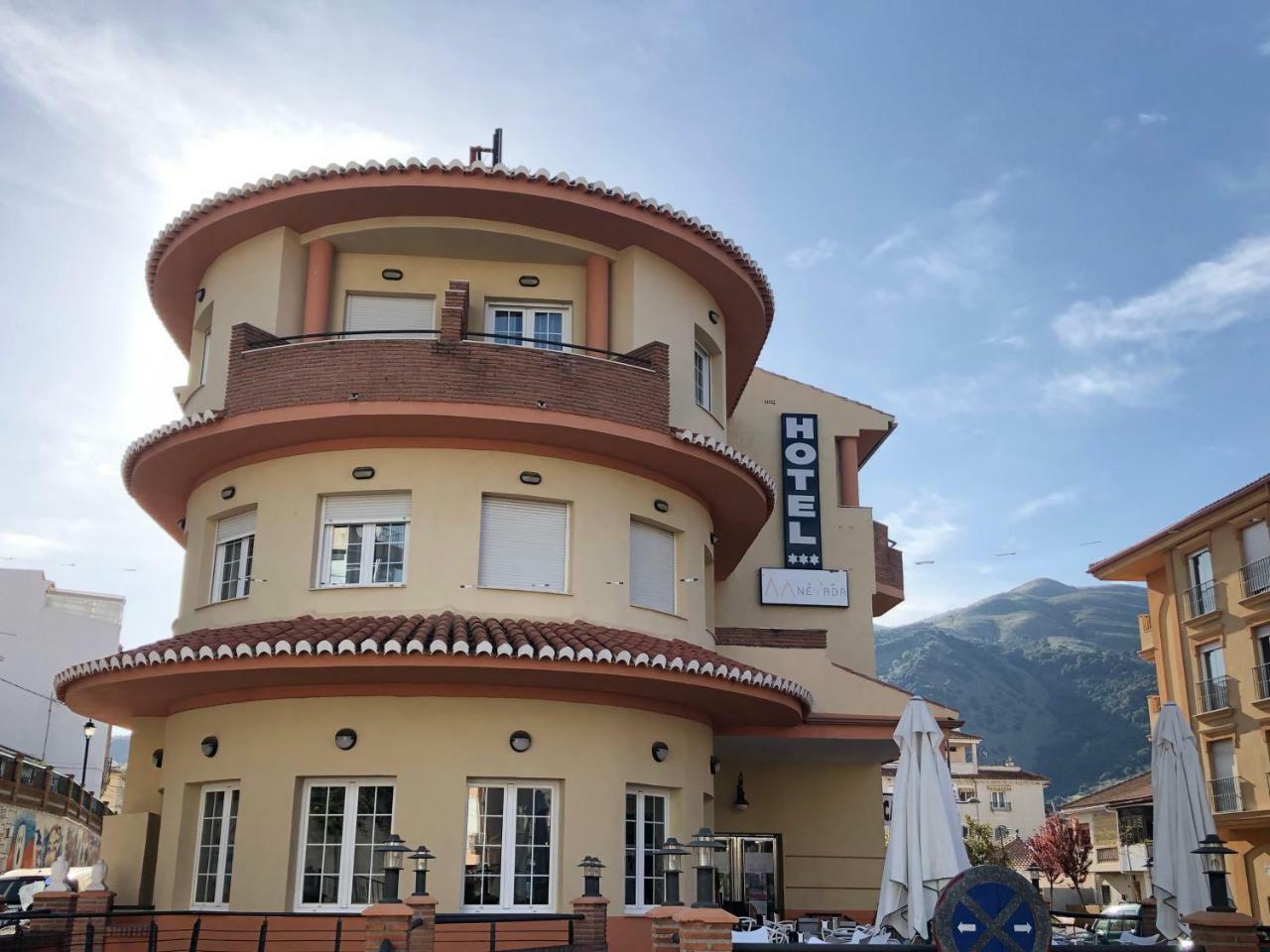 Hotel La Fonda De Don Gonzalo เซเนส เด ลาเบกา ภายนอก รูปภาพ